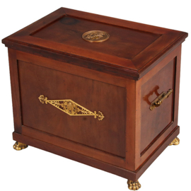 Wijnkoeler of cellarette in mahonie met brons verguld beslag Empire stijl door Pander en Zn ca 1900 (No.461520)