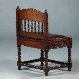 Koloniale stoel ca 1700 incl bekleding naar wens  (No.280305)
