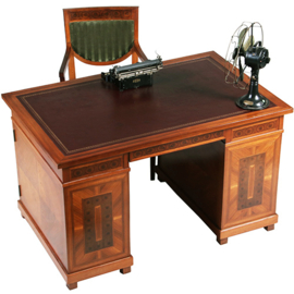 Oesterfineer ingelegd bureau met bureau stoel in bekleding naar wens (No.320435)#