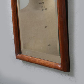 Antieke spiegels / Zeer kleine Soester spiegel ca. 1920 facet geslepen, notenhout (No.851045)