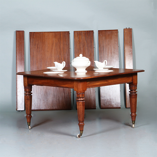 Eetkamertafel tot 12 personen Victoriaans ca 1860 in mooie oude kleur (No.301880)