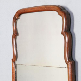 Antieke spiegel / Soesterspiegel simpel en elegant noten ca. 1790 (No.440421)