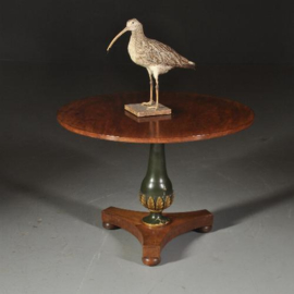Antieke bijzettafels / Doorleefde salontafel in mahonie groen en goud Ca. 1840 (No.460243)