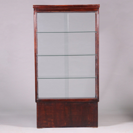 Vrijstaande Art Deco  juweliersvitrine met verlichting en plintlade ca 1910 (No.500505)