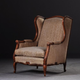 Antieke stoelen / Comfortabele notenhouten fauteuil jaren '30 in recente bekleding (No.933291)
