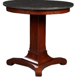 Antieke bijzettafels / Ronde vroeg biedermeier tafel ca. 1825 met Belgisch hardsteen (No.812122)