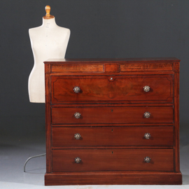 Antiek bureau/ladenkast  met geheime compartimenten ca 1840 Ierland (No.931105)