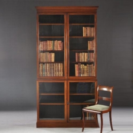 Antieke kast / Engelse mahonie bibliotheekkast ca.1850 met onder en boven glas (No.730302)