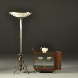 Antiek varia / Art Deco staande schemerlamp of vloerlamp ca. 1925 met zijde bespanning (No.989963)