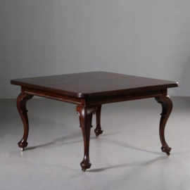 Antieke tafel / Kloeke mahonie wind out table ca. 1880 met mooie oude bladen te vergroten tot 10 personen (No.651522)