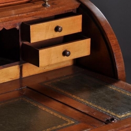 Antieke bureaus / Klein mahonie trommelbureau / rolluikbureau ca. 1880 met leer inleg (No.793291)