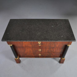 Antieke kast / Empire commode in mahonie ca. 1820 antraciet marmer (No.212252)