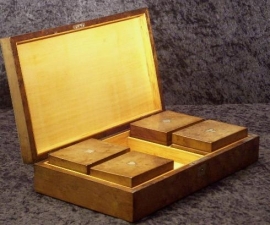 Antieke notenhouten fichesdoos(No.9878)