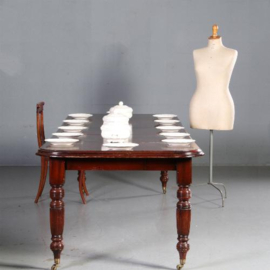 Antieke tafel / Engelse pull out of coulissentafel in mahonie ca. 1875 voor 12 personen (No.651519)