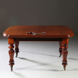 Engelse mahonie wind out table ca 1870 met slinger en twee bladen tot 2,40 m(No.951435)