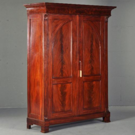 Antieke Kast / Strakke Hollandse poortkast of notariskast ca. 1820 in mahonie (No.110563)