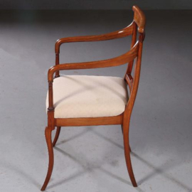 Antieke stoelen / Rotterdamse Historie "Van Hoboken" armstoelen uitsterst elegane ca. 1815 (No.262561)