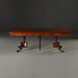 Antieke tafel /  Lange smalle coulissentafel( 90X318 )ca. 1875 in  bloemmahonie met patroon bladen   (No.141405)