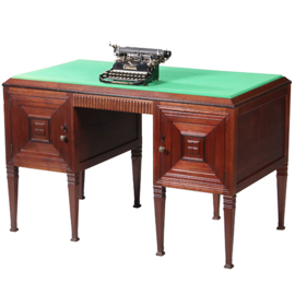 Art deco bureau schrijftafel in mahonie met groen schrijfblad ca 1915 laden achter deurtjes (No.962675)