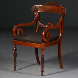 Antieke stoelen /  Stel van 6 eetkamerstoelen + 1 armstoel  ca. 1835 incl. bekleding naar wens (No.782319)