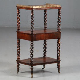 Antieke bijzettafels / Victoriaanse "What not" / etagère 1870 noten en brons (No.611653)