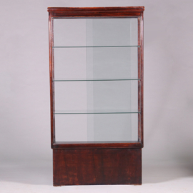 Vrijstaande Art Deco  juweliersvitrine met verlichting en plintlade ca 1910 (No.500505)