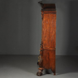 Antieke kast / Zeer hoog Hollands dubbel gebogen kabinet ca. 1760 in eikenhout (No.511864)