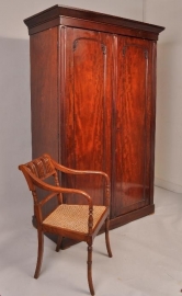 Antieke kast / Mahonie garderobe kast,  eigenlijk een kapstok met deuren ca. 1875 (No.78183)