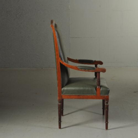Antieke stoelen / Armstoel / Bureaustoel groen bekleed op elegante gedraaide poten (No.412042)