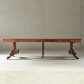 Antieke tafel / Duitse coulissentafel ca. 1875 in  noten met wortelnoten tot 2,87 m. lang. (No.110556)