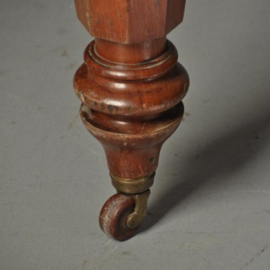 Antieke bureaus / Partner schrijftafel met oud leer ca. 1865 notenhout (No.460250)