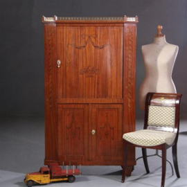 Antieke kast / Secretaire / escritoire / Drankkabinet / in satijnhout ca. 1790 jalousiedeur (No.641553)