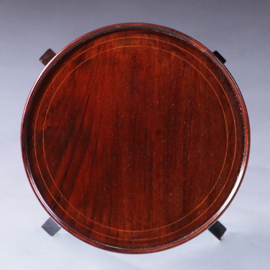 Hollandse lampetafel in strak mahonie ca. 1900 met ingelegde biesjes (No.222120)