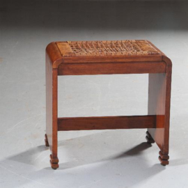 Antiek varia / Koloniaal bankje of krukje met dubbele webbing zitting ca. 1920 (No.601048)