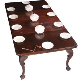 Antieke tafels / Kloeke mahonie wind out table ca. 1880 met mooie oude bladen te vergroten tot 10 personen (No.651522)