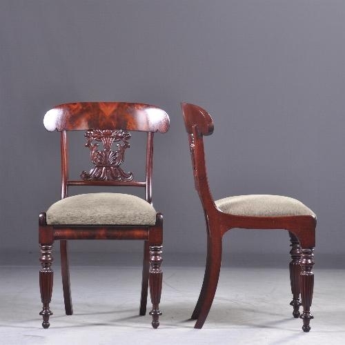 Antieke stoelen / stel van 6 Engelse eetkamerstoelen in mahonie ca. 1840 linde groen bekleed (No.934436) antieke meubelen bibliotheek / beeldbank / archief | AntiekSite.nl