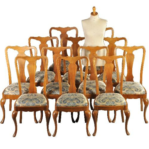 Antieke stoelen / Stel van 12 eetkamerstoelen ca. 1910 Chippendale incl. herstofferen naar (No.320863) | Antieke Stoelen Eetkamerstoelen | AntiekSite.nl