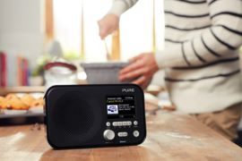 Pure Elan IR5 draagbare internet radio met Spotify Connect en Bluetooth, zwart