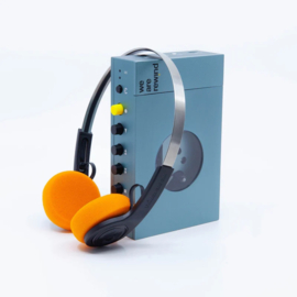 We Are Rewind Kurt draagbare oplaadbare stereo cassette speler INCLUSIEF draadloze retro hoofdtelefoon, blauw