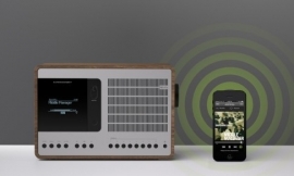 Revo SuperConnect radio met DAB+, internet, streaming, Bluetooth en Spotify, walnut silver