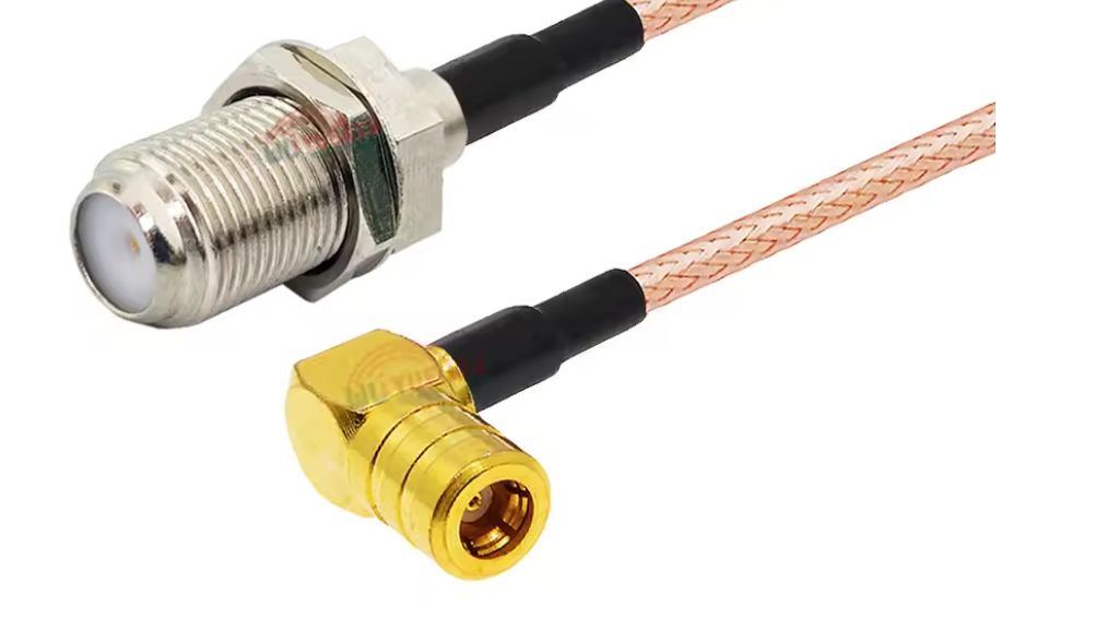 F connector female chassis naar SMB female haaks - pigtail 10 cm