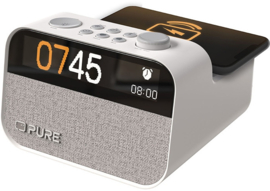 Pure Moment Charge digitale DAB+ en FM wekker klok radio met Bluetooth en draadloos opladen, Cotton White