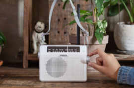 Sangean PR-D6 (Hedonic 60) analoge AM en FM radio met riem