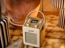 Roberts Revival Mini 2 draagbare DAB+ FM radio met Bluetooth ontvangst, Pastel Cream