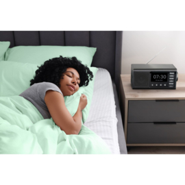 Hama DR1001BT eenvoudig te bedienen digitale radio met DAB+, FM, Bluetooth en dubbel alarm