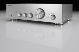 Pioneer A-10AE hifi stereo geïntegreerde versterker, zilver