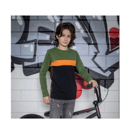 0  UNREAL longsleeve Green Black 009