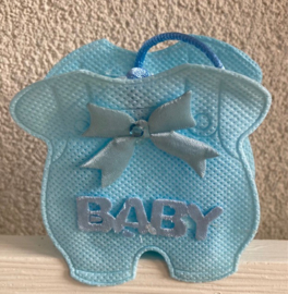 LAATSTE 10 BABY PAKJE MET LUSJE