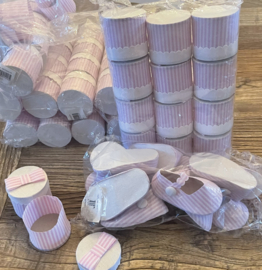 66 STUKS RONDE DOOSJES EN 12 SCHOENTJES