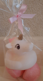 EENHOORN / UNICORN MET 2 GROTE ROZE SPEKBOLLEN